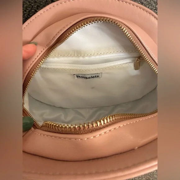 Limited edition Disney Epcot Crossbody Bag - Picture 4 of 4